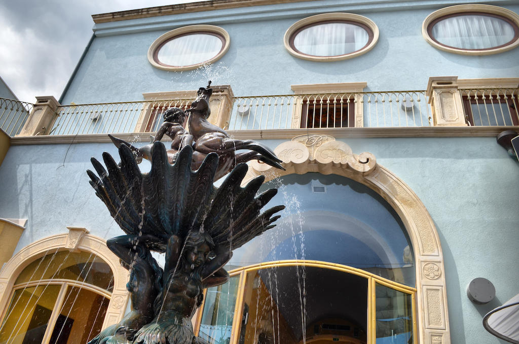 B&B Acireale - Il Cavalluccio Marino Fronte Mare Zewnętrze zdjęcie